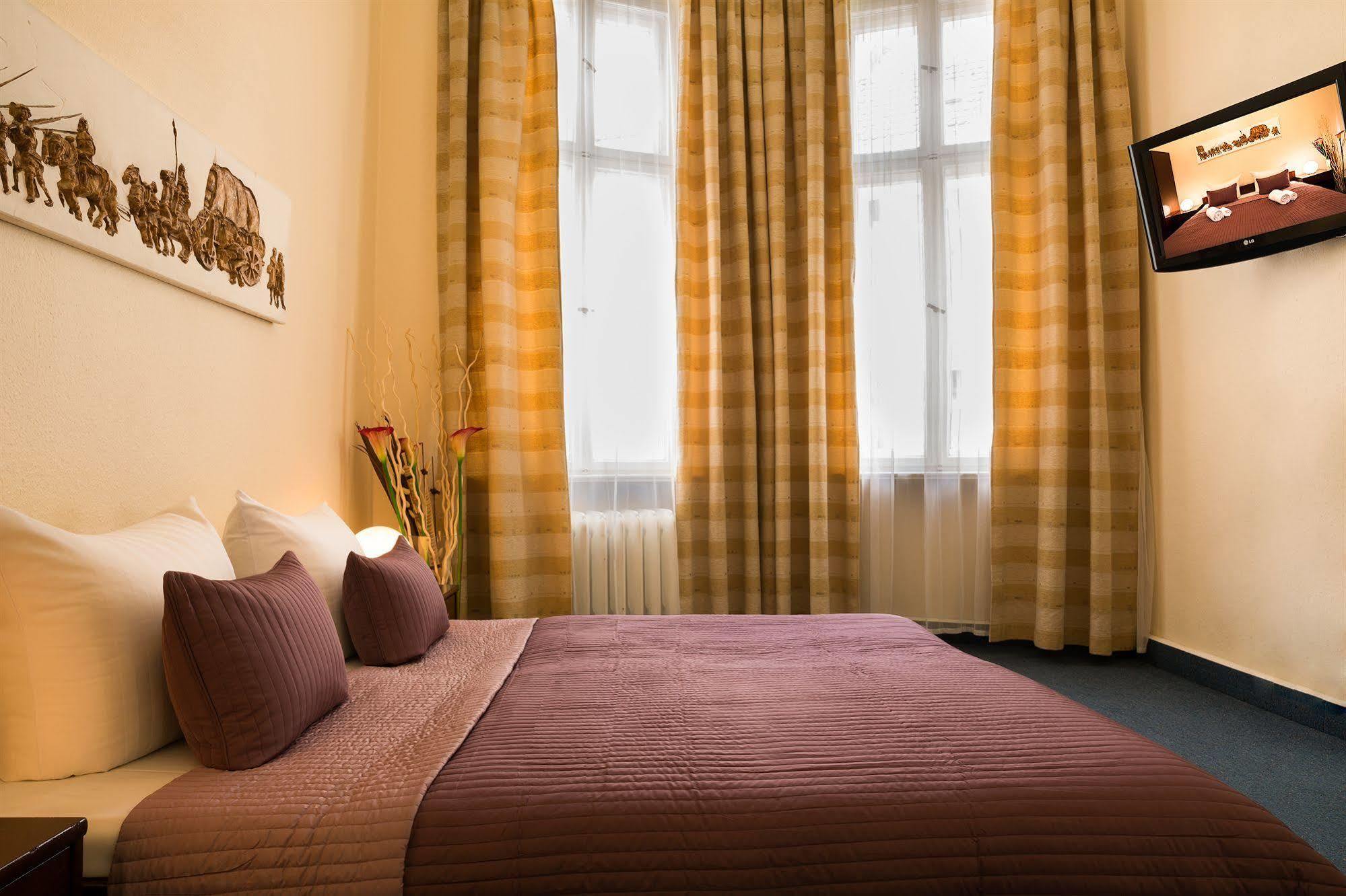 Comet Am Kurfuerstendamm 3* Berlino